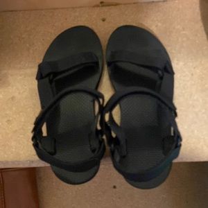 Teva size 7 sandals